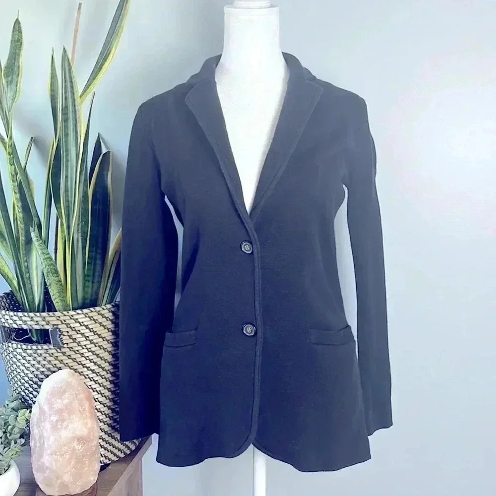 Women’s J. Crew Black Button Front Blazer Excellent Condition!